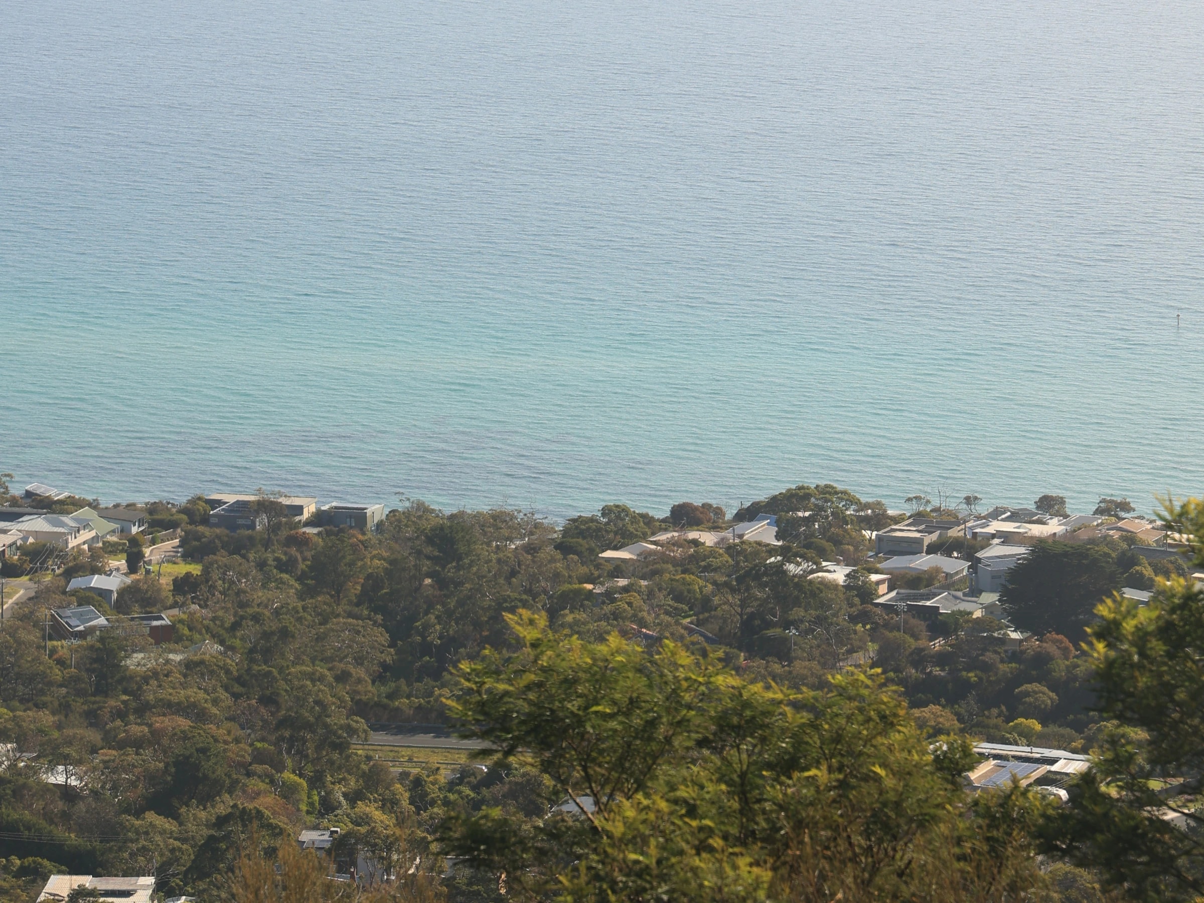 View across Port Phillip Bay and the Mornington Peninsula coast from Murray’s Lookout on Arthurs Seat